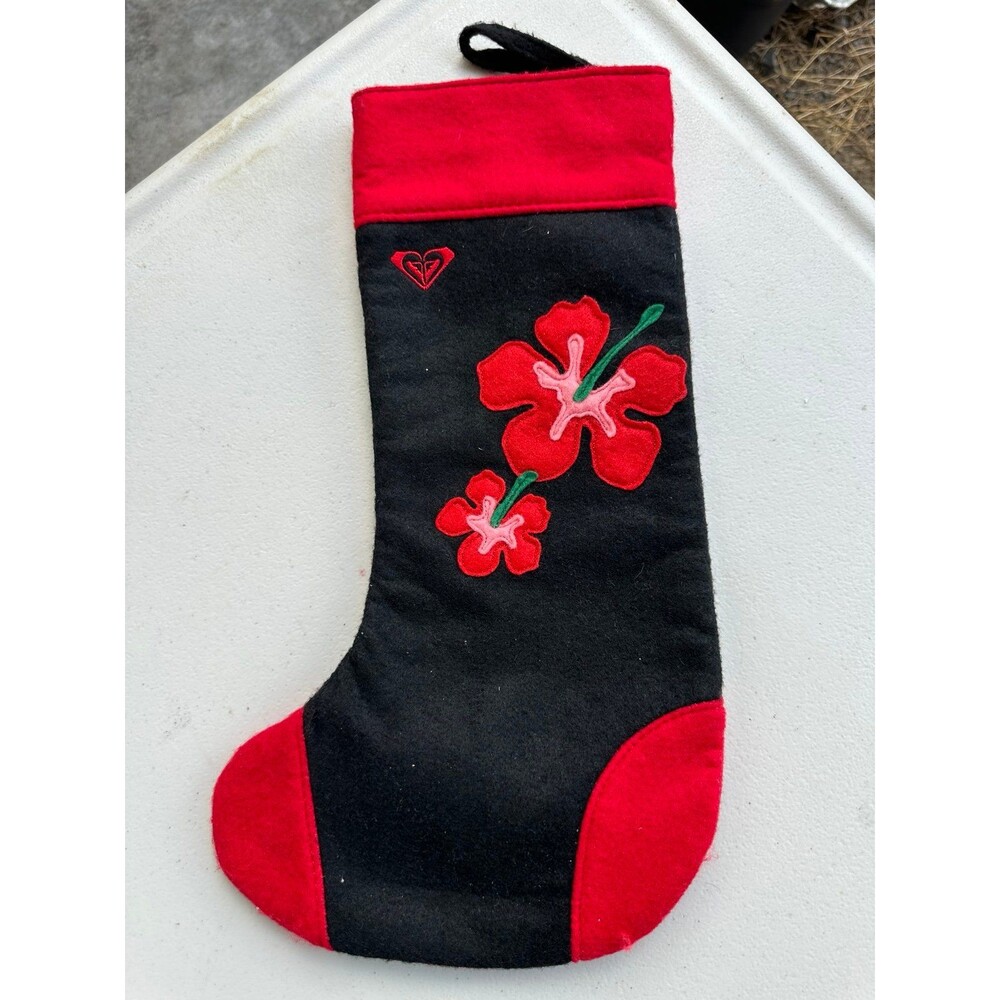Roxy Hawaiian Tropical Embroidered Hibiscus Felt Red Black Christmas Stocking